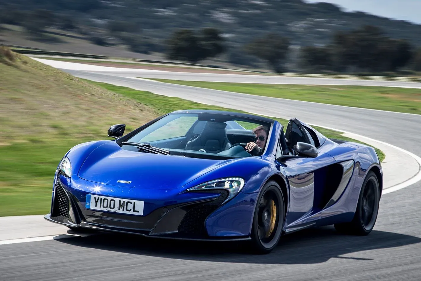 Fa274709 Mclaren 650s Main