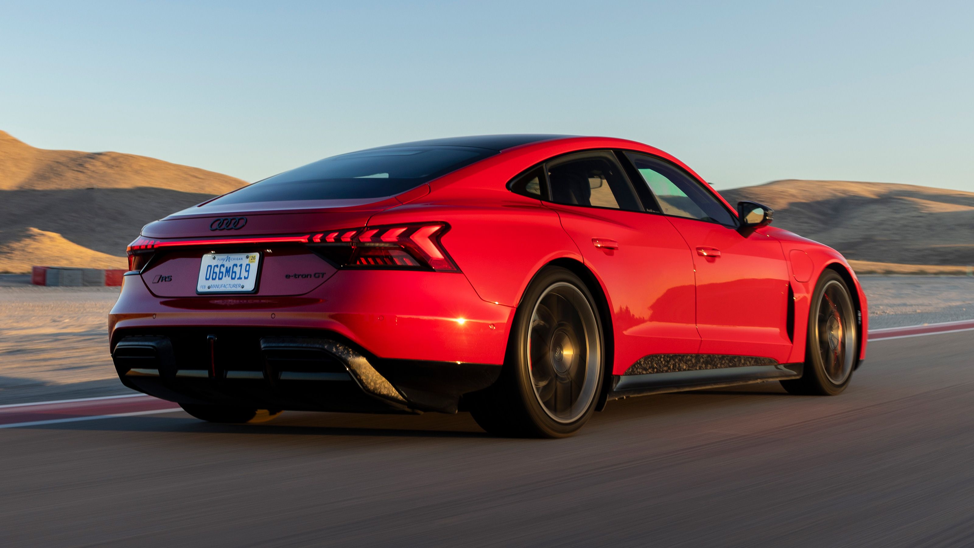 2 Audi E Tron Gt Performance Us Review 2025