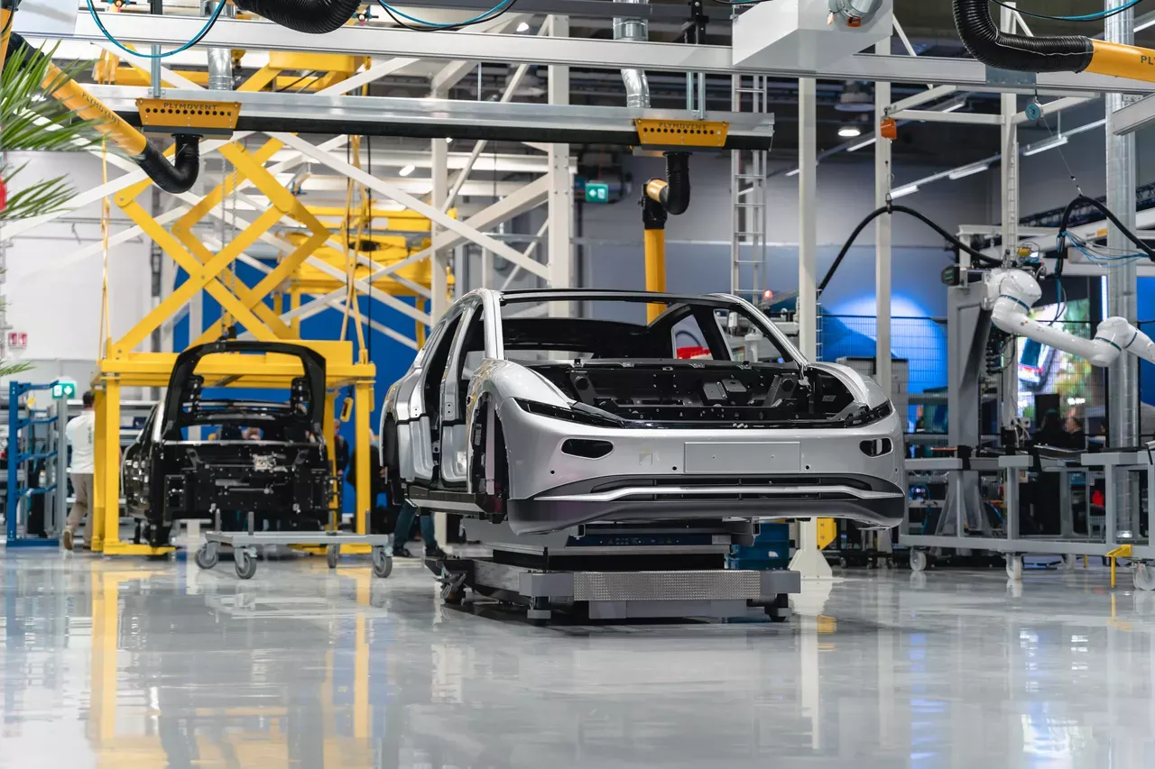 Lightyear 0 Series Production 1