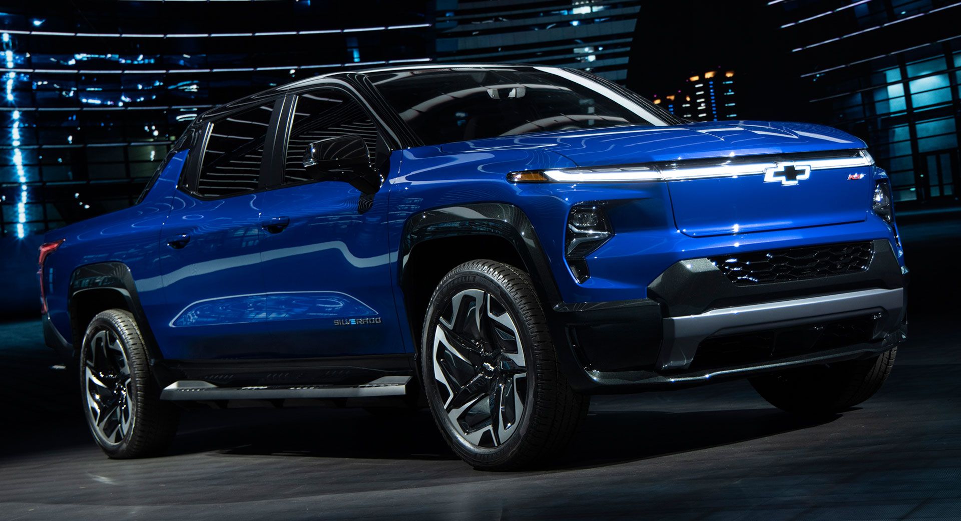 2024 Chevrolet Silverado Ev.jpg