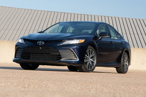 2021 Toyota Camry Sedan Xle Fq Oem 1 600