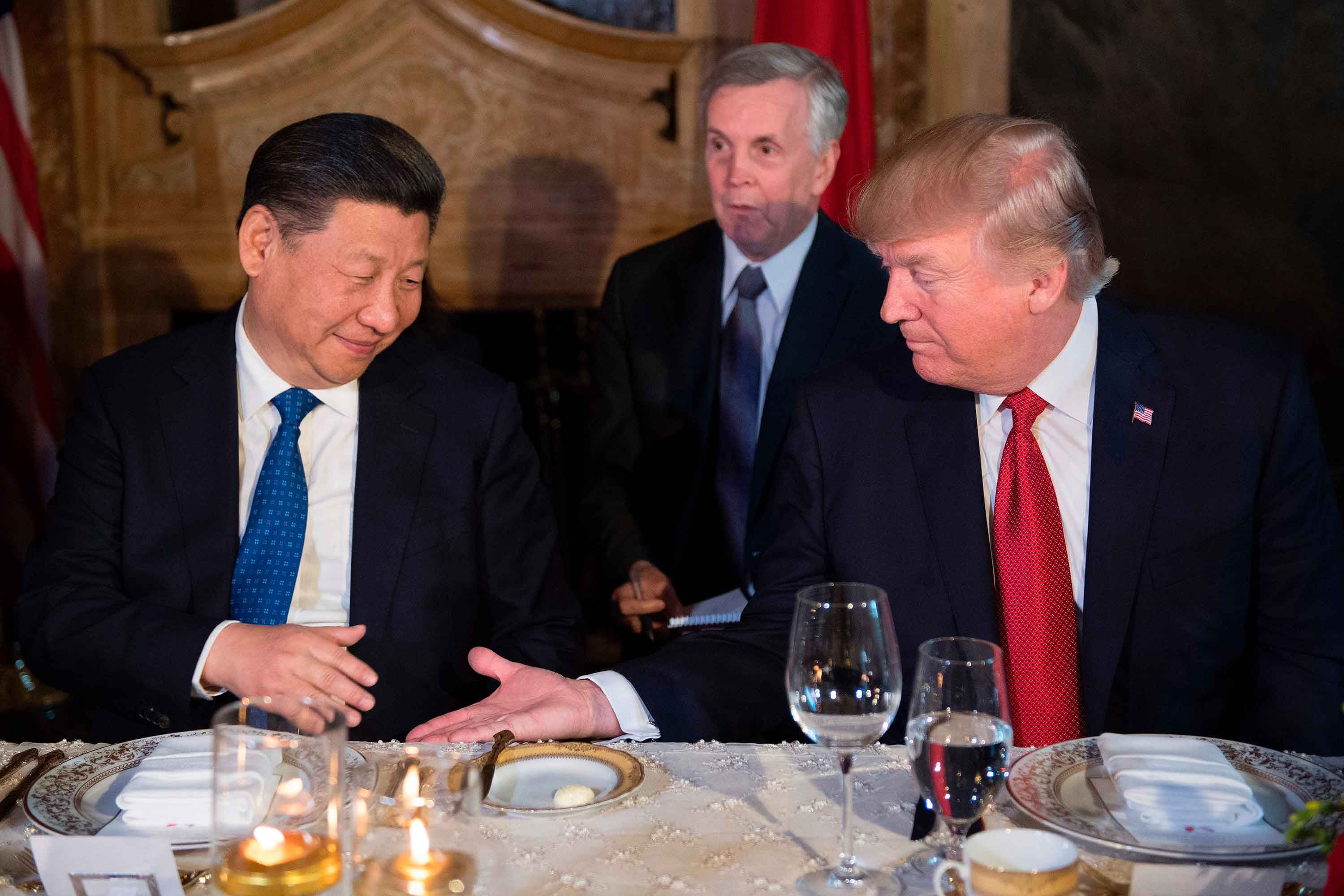 170407094949 01 Donald Trump Xi Jinping 0406