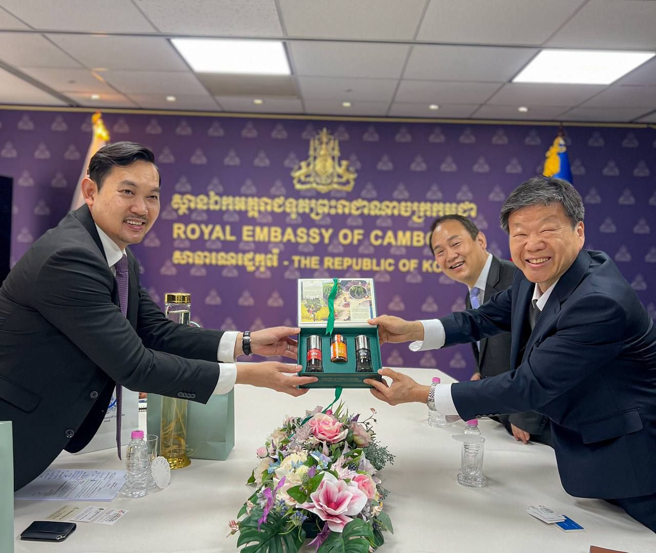 1 of Qk Rv Z Hw Q Evfpi Rl Awo Mpp Cz Cu Re3vd Djhb5 Yx