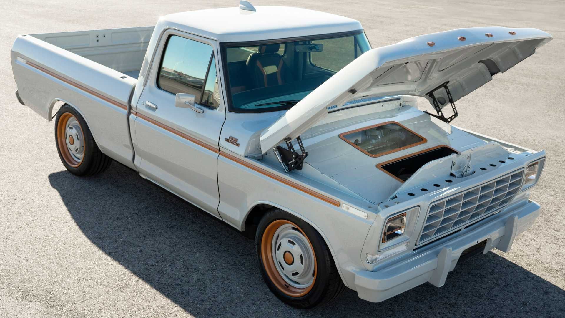 1978 F 100 Eluminator Concept Front Corner Hood Up