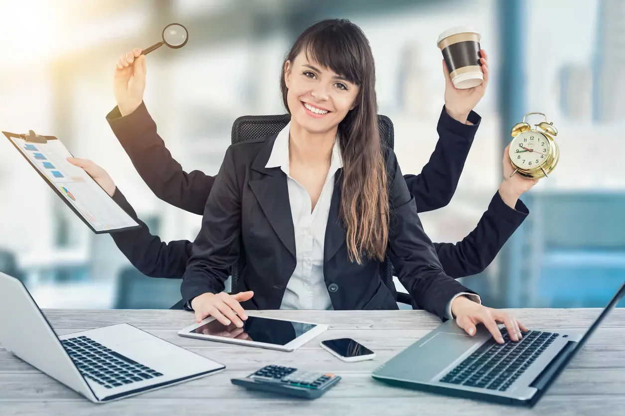 How to Return to Full Time Work After a Break