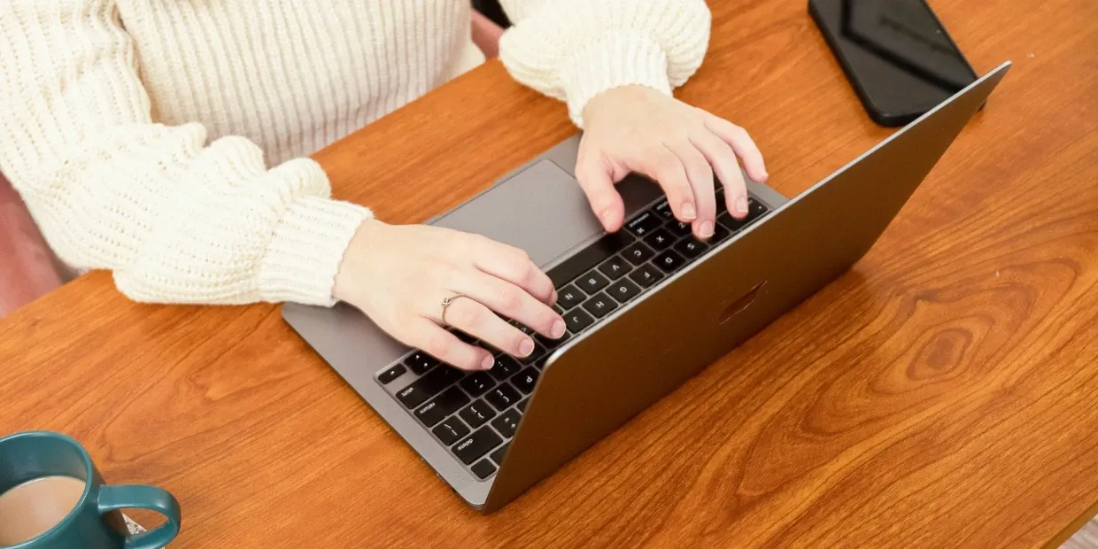 231106 Best Laptops Oo Main Efe15c