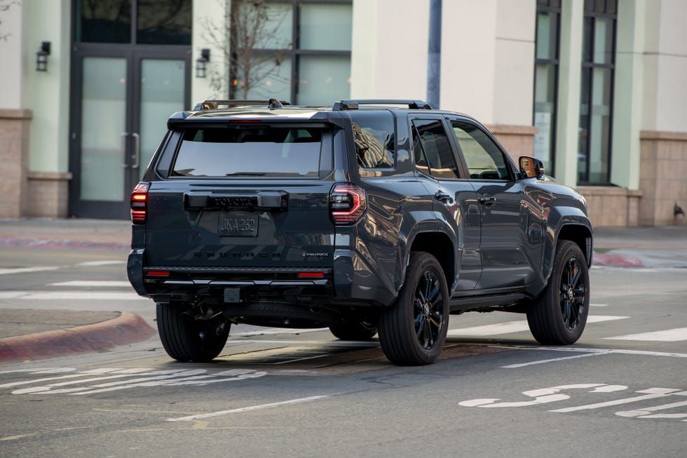 2025 Toyota 4runner 105 67915372a2af3.jpg